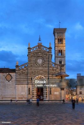 De Duomo van Prato! Een architectonische meesterwerk met een rijke geschiedenis!